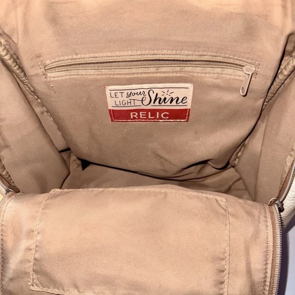 Relic by Fossil Backpack Black And Tan Bag Vegan Pebbled Leather Zippered Front - Picture 9 of 12